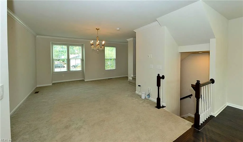 1093 Fleming Dr, Virginia Beach — photo