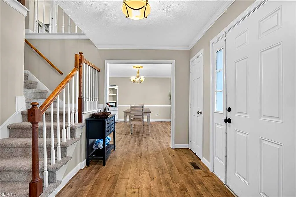 84 Waterview Dr, Newport News — photo