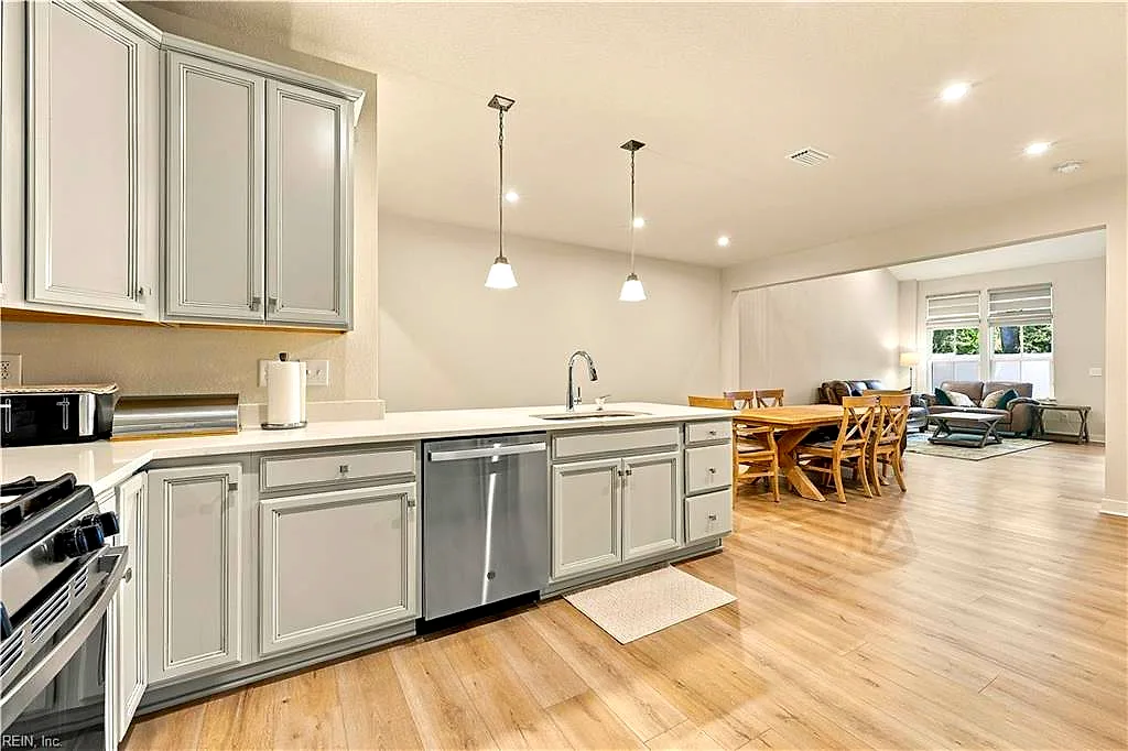 511 Eldridge Ln, Chesapeake — photo