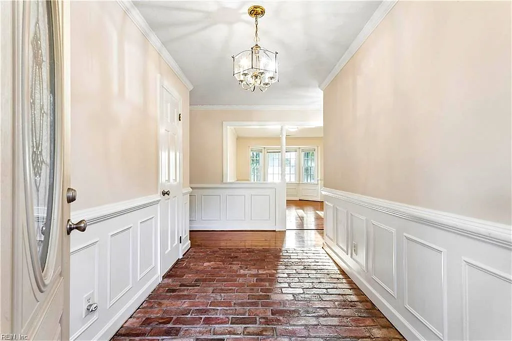 22 Hansom Dr, Poquoson — photo