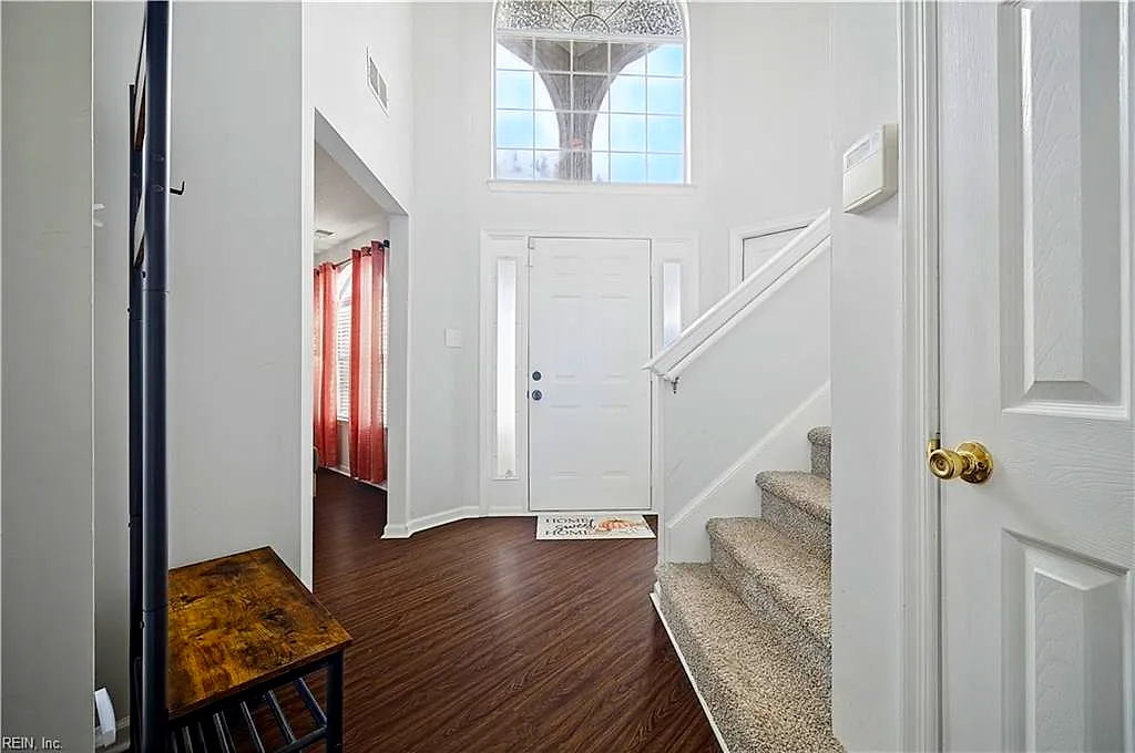 2517 Seven Kings Rd, Virginia Beach — photo