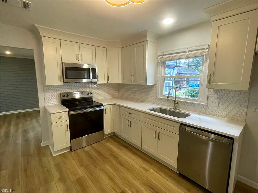 5305 Thornbury Ln, Virginia Beach — photo