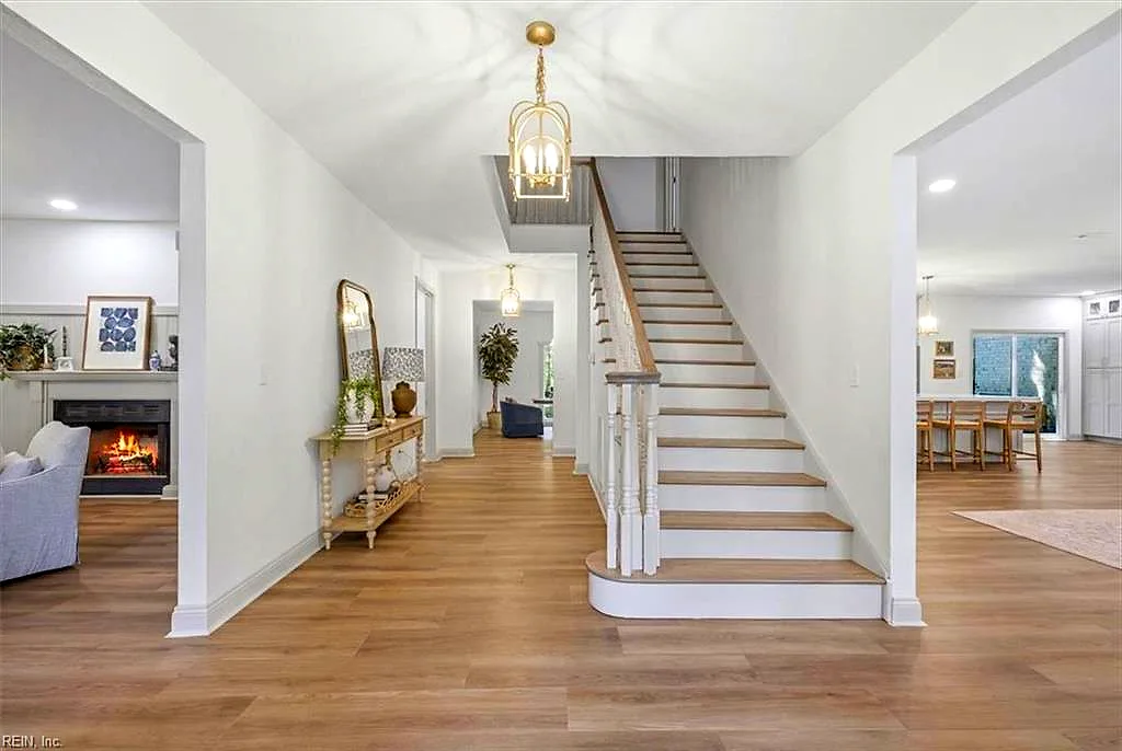 2628 Shorehaven Dr, Virginia Beach — photo