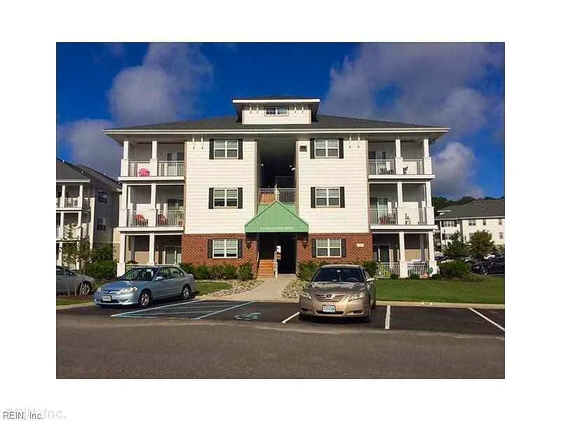 4332 Hillingdon Bnd #307, Chesapeake — photo