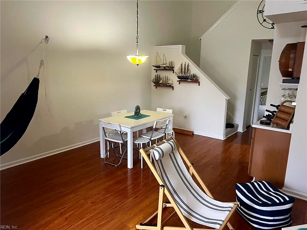 835 Little Bay Ave, Norfolk — photo