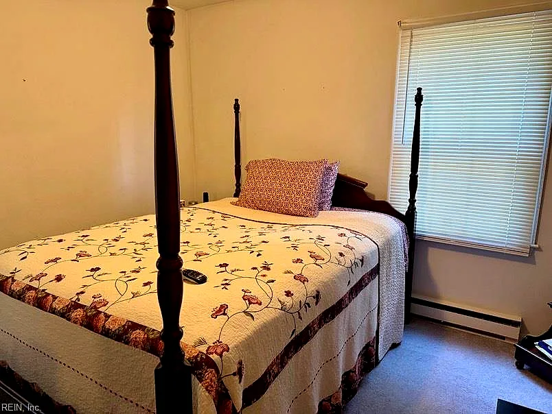 6805 Quaker Dr #Driv, Suffolk — photo