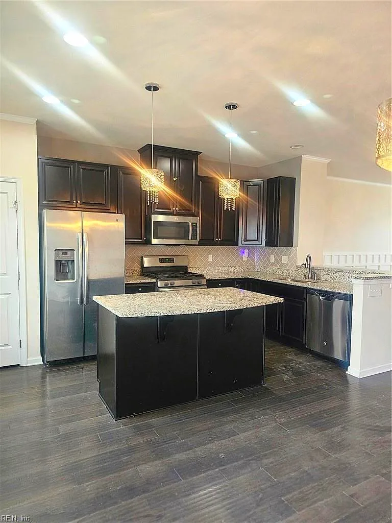 707 Arbuckle St, Chesapeake — photo