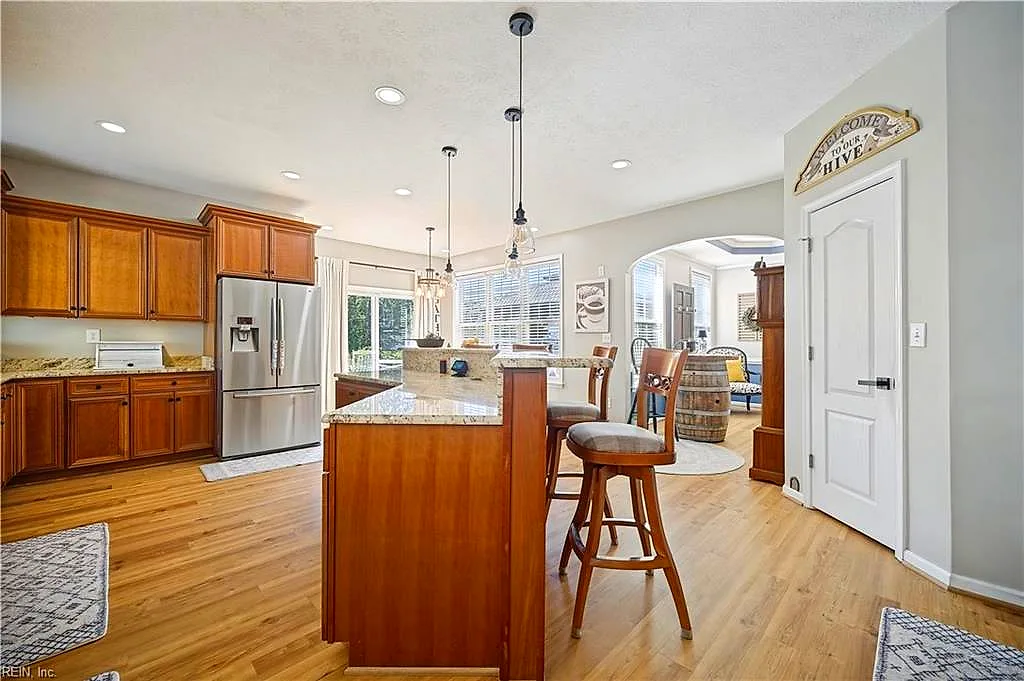 2101 Pleasant Acres Ct, Virginia Beach — photo
