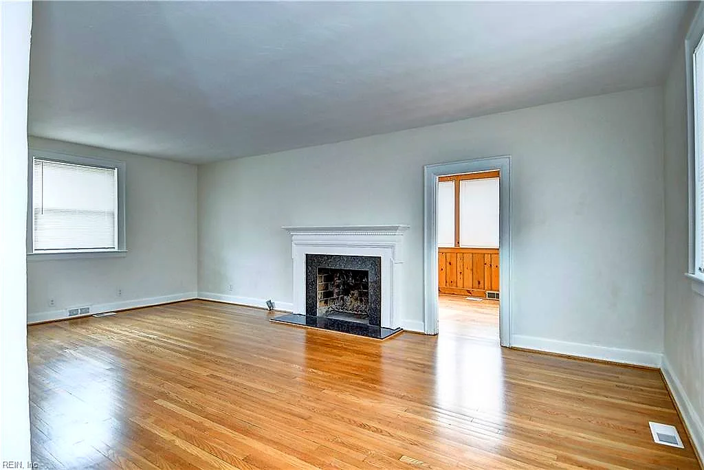 421 Sycamore Rd, Portsmouth — photo