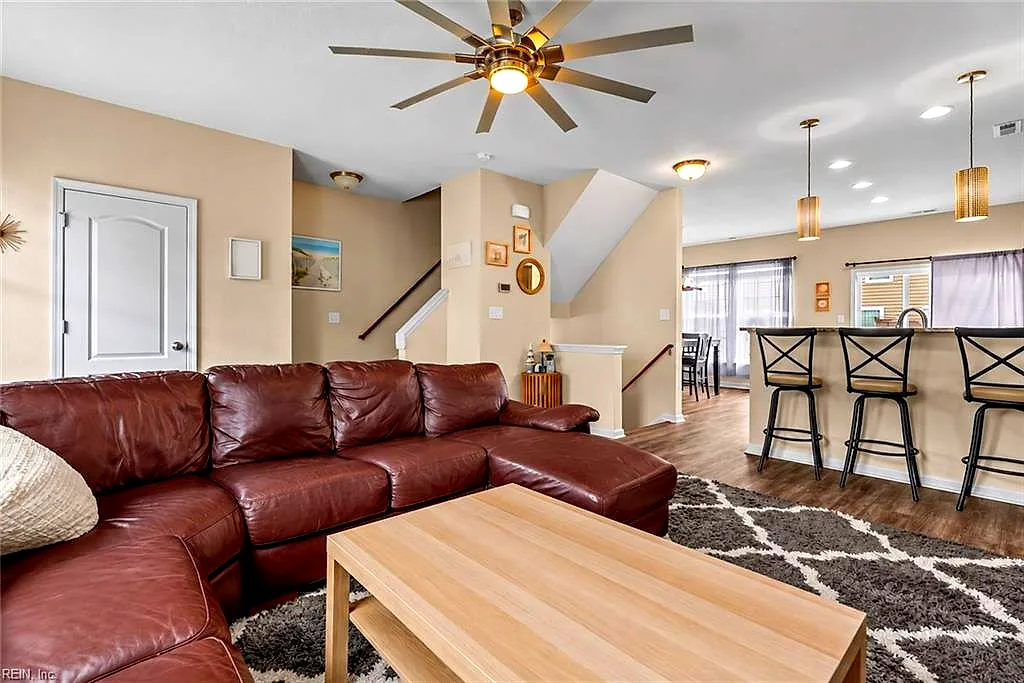 5028 Spinel St, Virginia Beach — photo