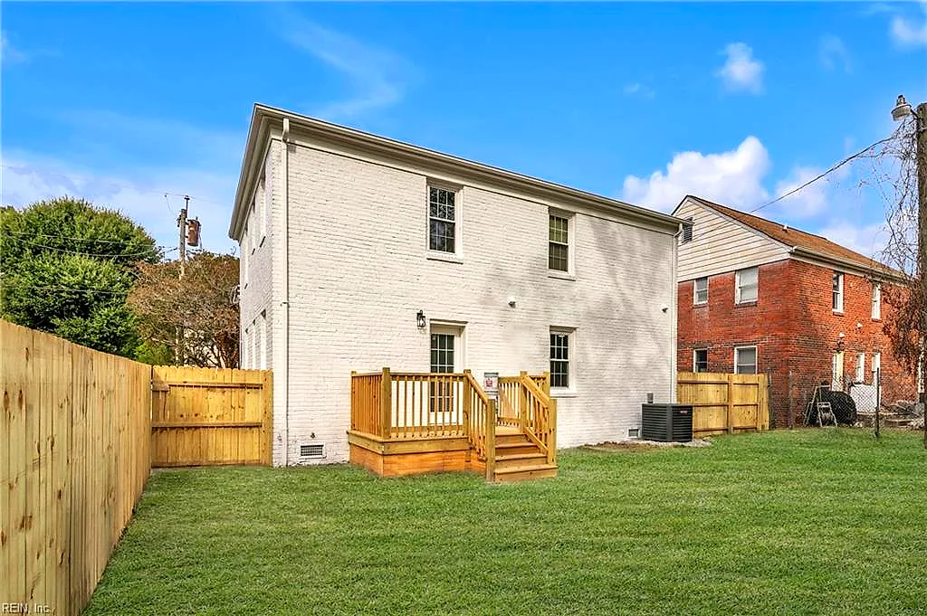 118 Armstrong Dr, Hampton — photo