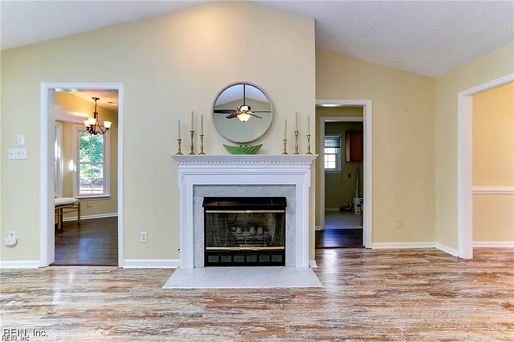 450 Supplejack Ct, Chesapeake — photo