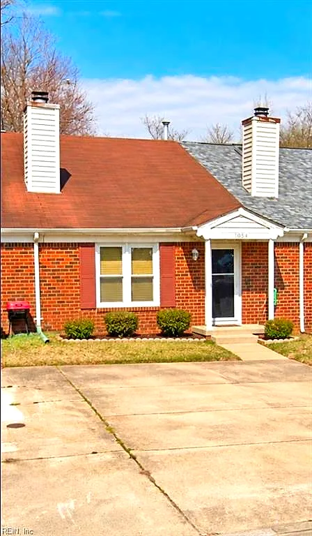 1054 Wickford Ct, Chesapeake — photo