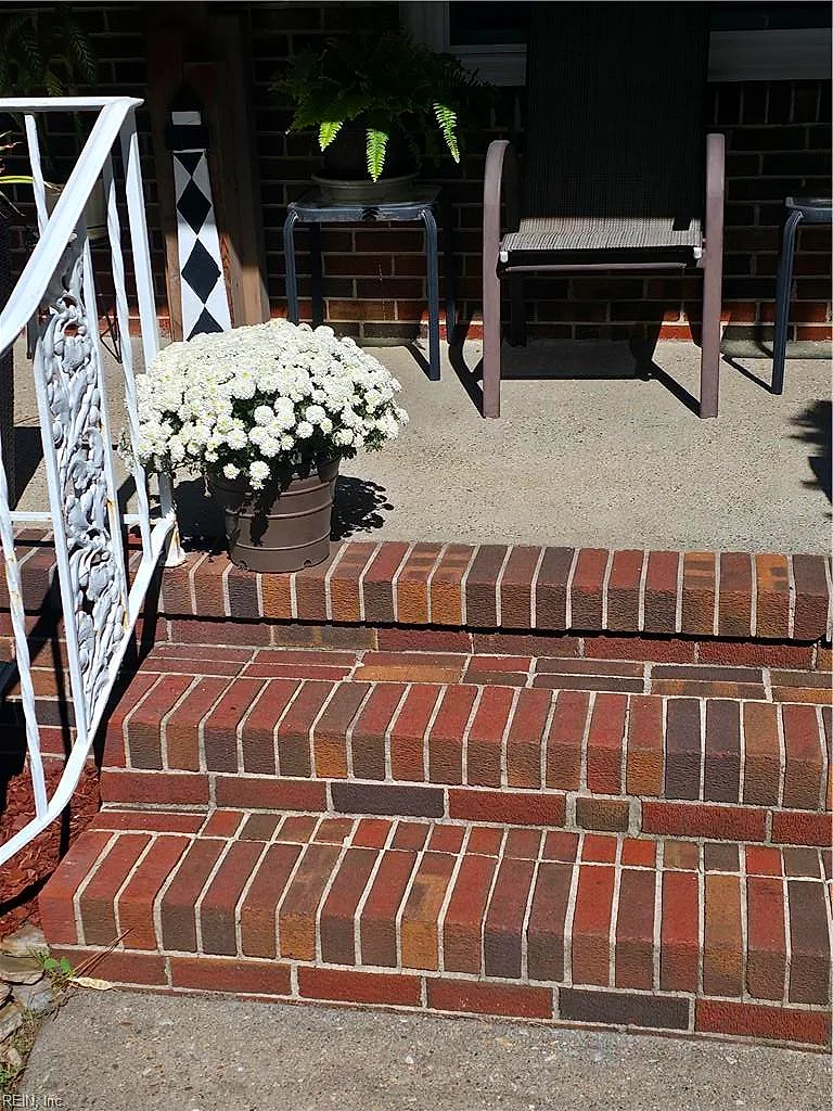 3504 N Crestline Dr, Virginia Beach — photo