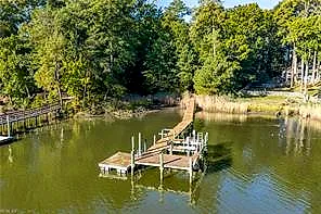 444 Marina Ln, Newport News — photo