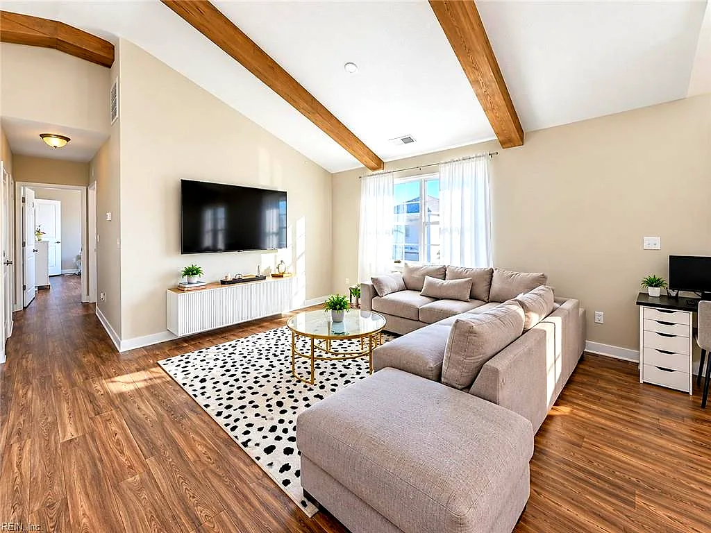 312 Fishers Ct, Hampton — photo