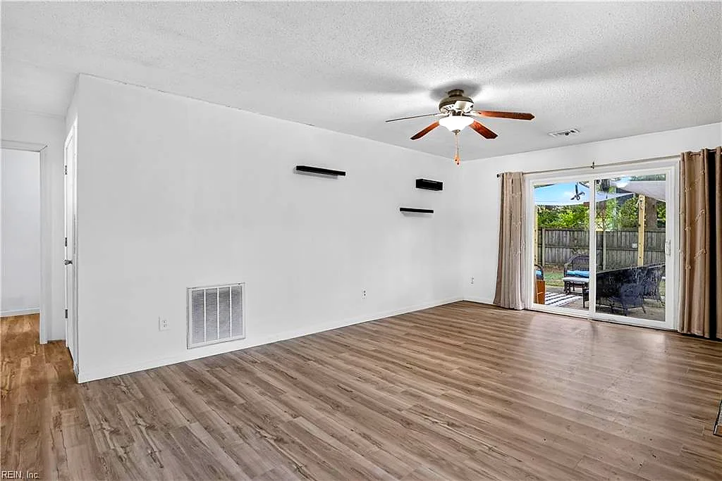 506 Cambertree Way, Newport News — photo
