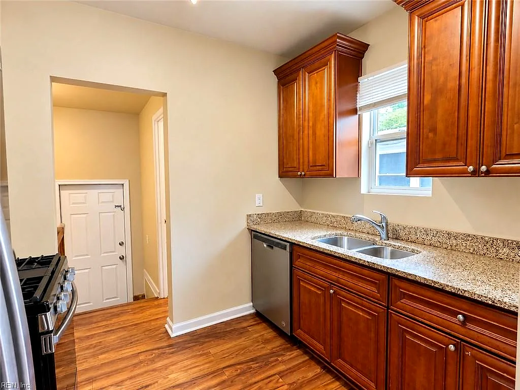 2614 Keller Ave, Norfolk — photo