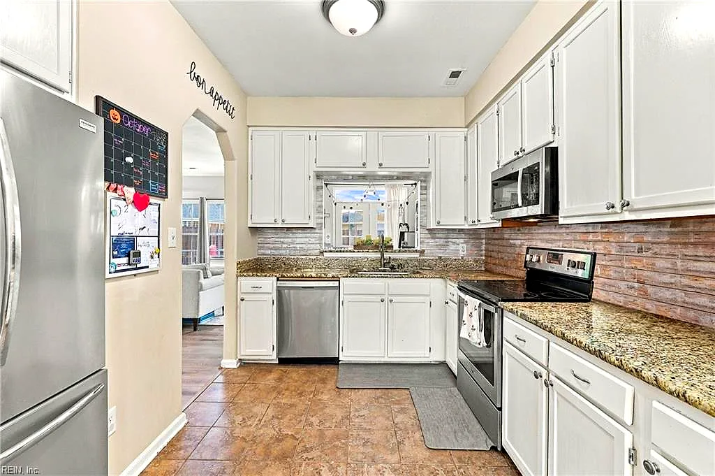 2682 Bracston Rd, Virginia Beach — photo