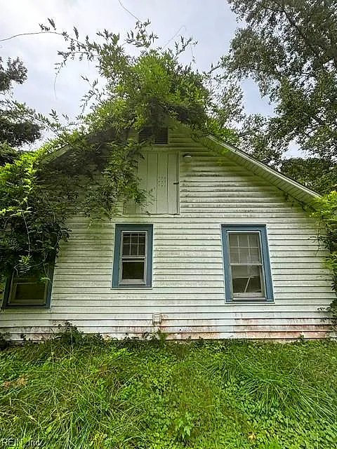 244 Red Mens Hall Rd, Port Haywood — photo