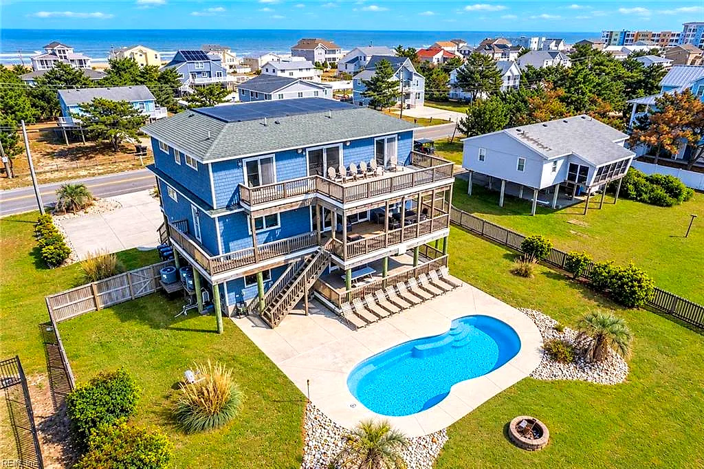 3629 Sandpiper Rd, Virginia Beach — photo
