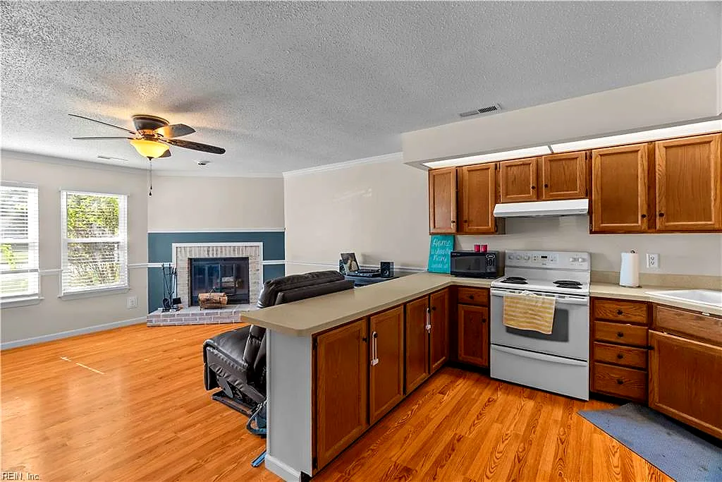 1253 Quarter Path Trl, Chesapeake — photo