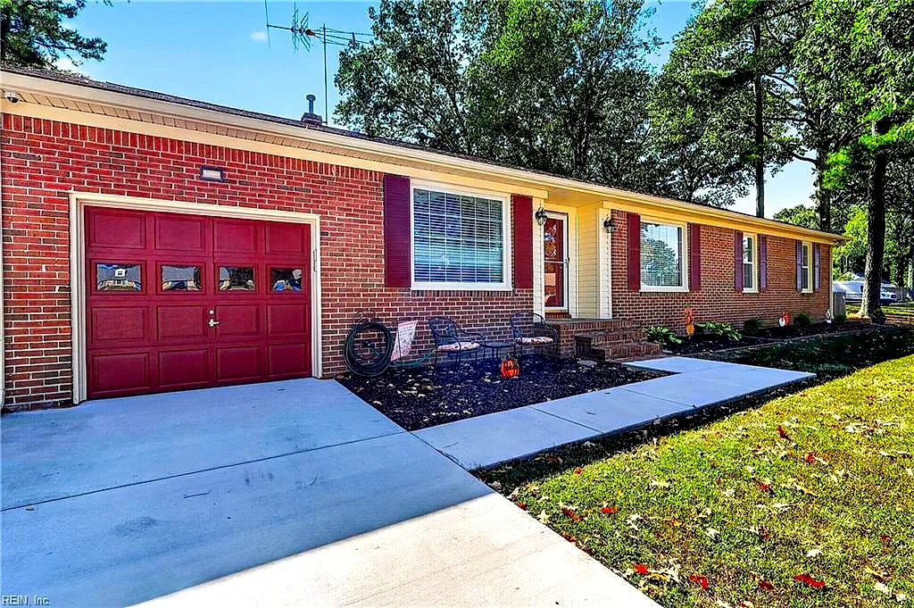 509 Dinwiddie Ct, Chesapeake — photo