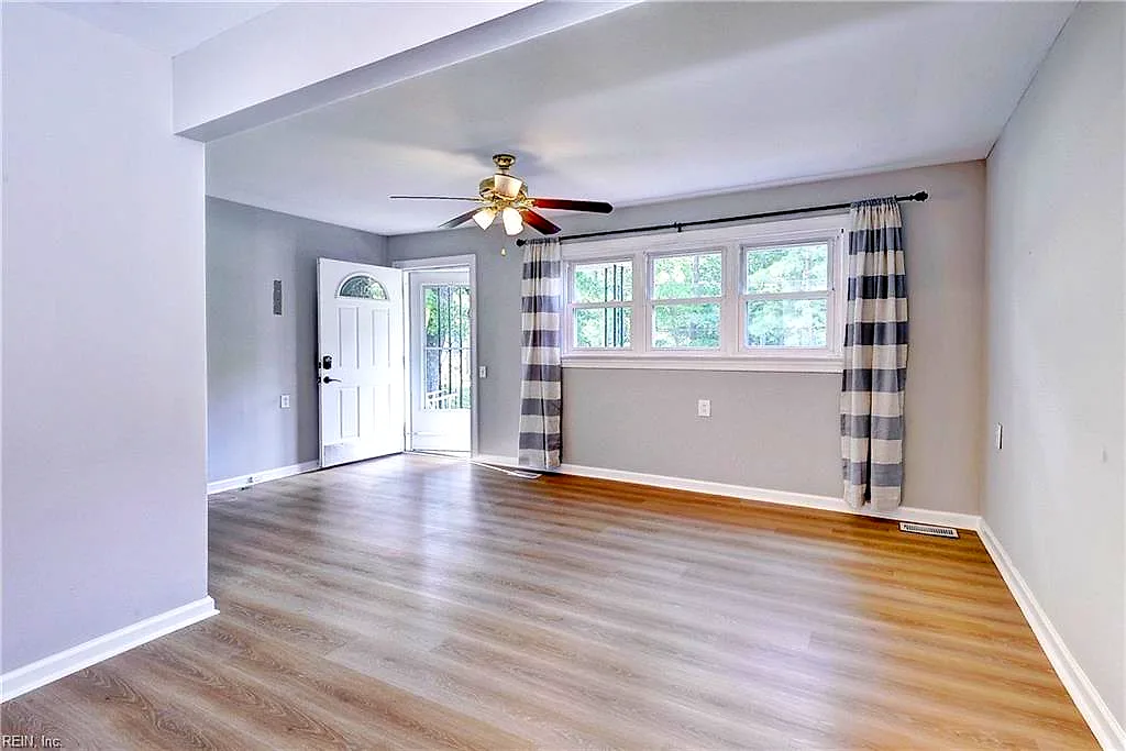 203 Old Seaford Rd, Seaford — photo