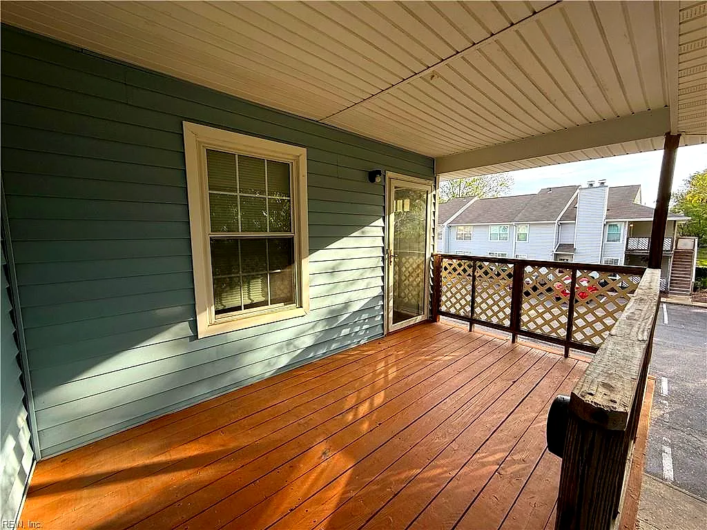 4218 Thalia Station Cir #201, Virginia Beach — photo