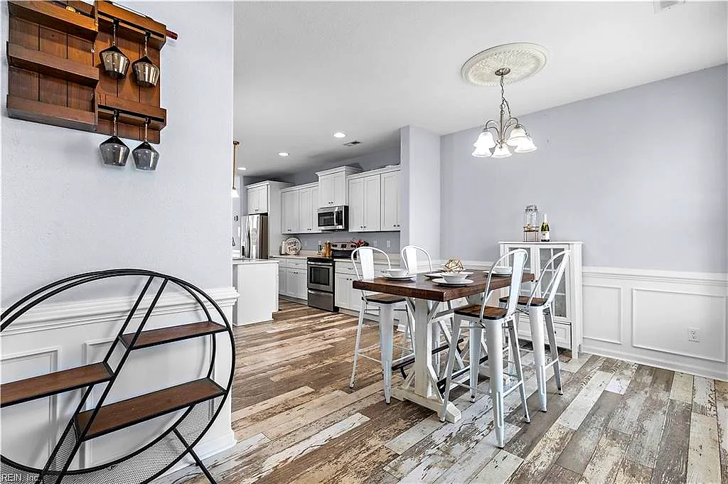 1023 E Ocean View Ave, Norfolk — photo