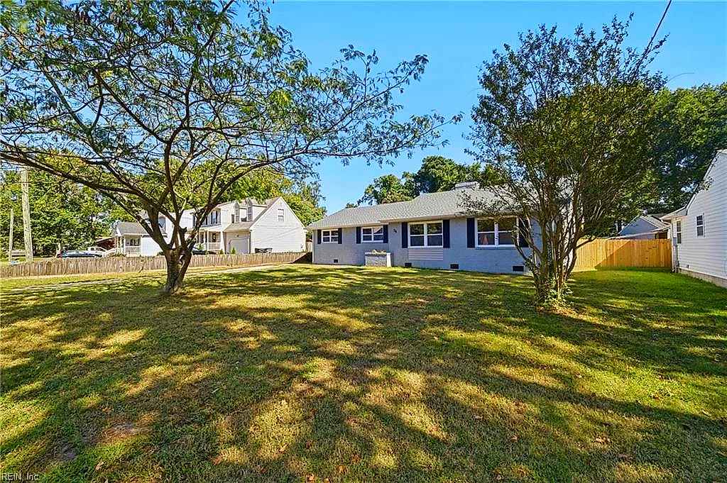 38 Franktown Rd, Hampton — photo