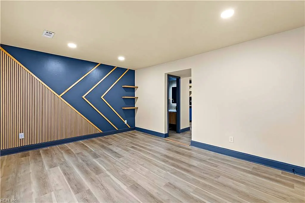 85 W Virginia Ave, Hampton — photo