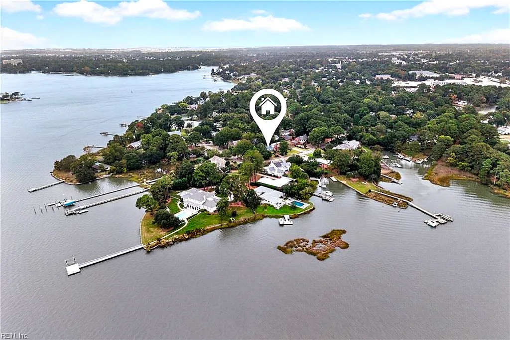 6013 S River Rd, Norfolk — photo