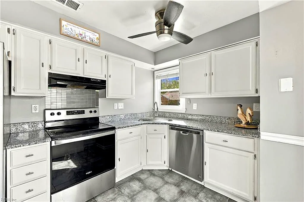 2152 Eagle Rock Rd, Virginia Beach — photo