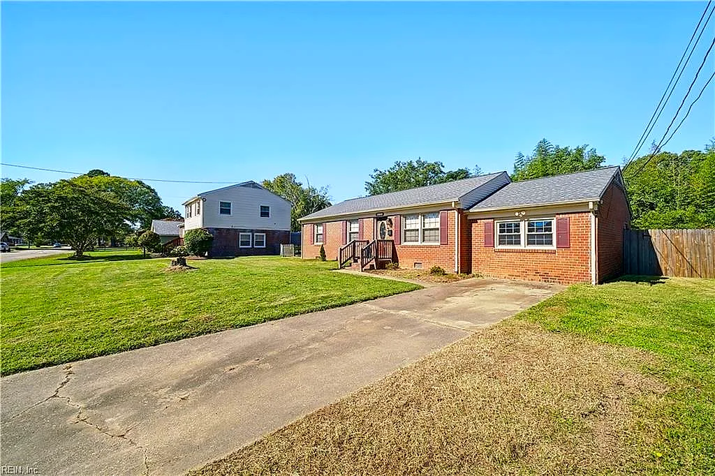 148 Hawthorne Dr, Newport News — photo