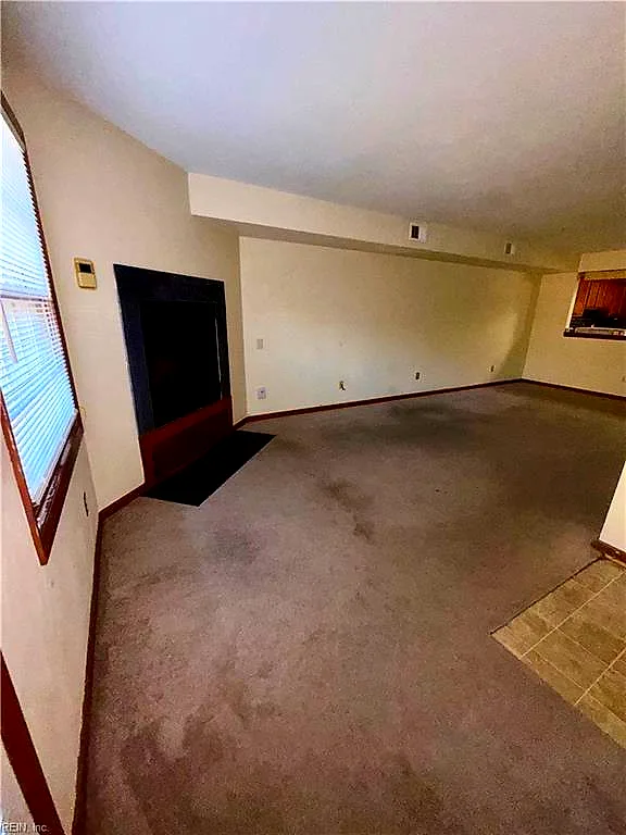 7440 Hampton Blvd #R, Norfolk — photo