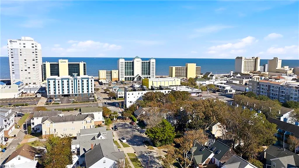 308 26th St #A, Virginia Beach — photo