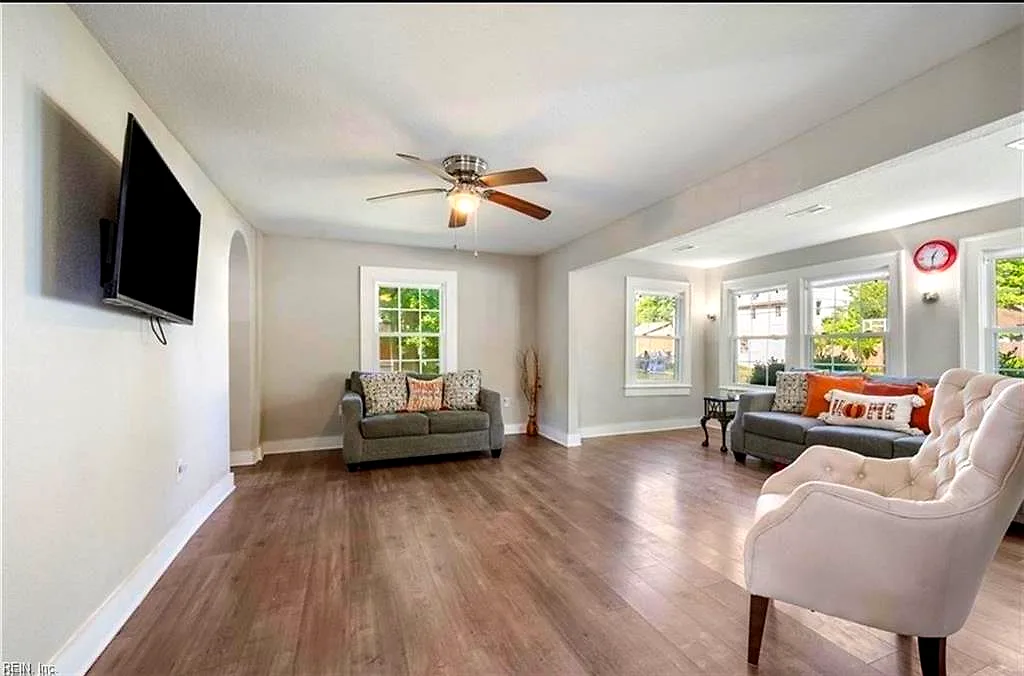 28 Afton Pw, Portsmouth — photo