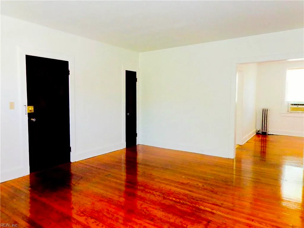 901 Shirley Ave #A4, Norfolk — photo