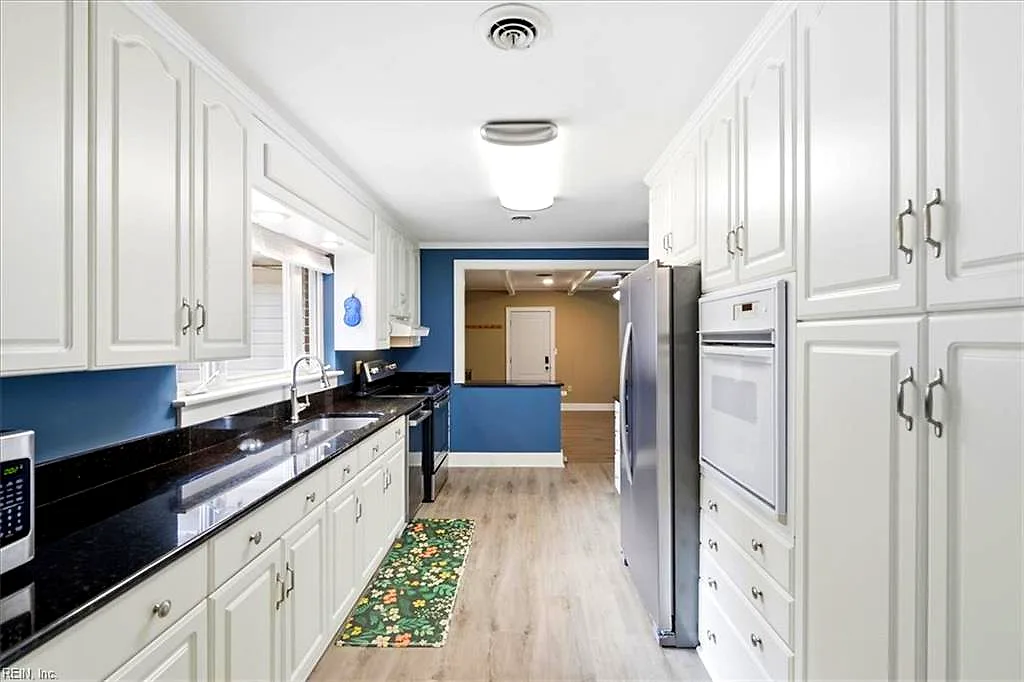 2016 Oak Leaf Ln, Virginia Beach — photo