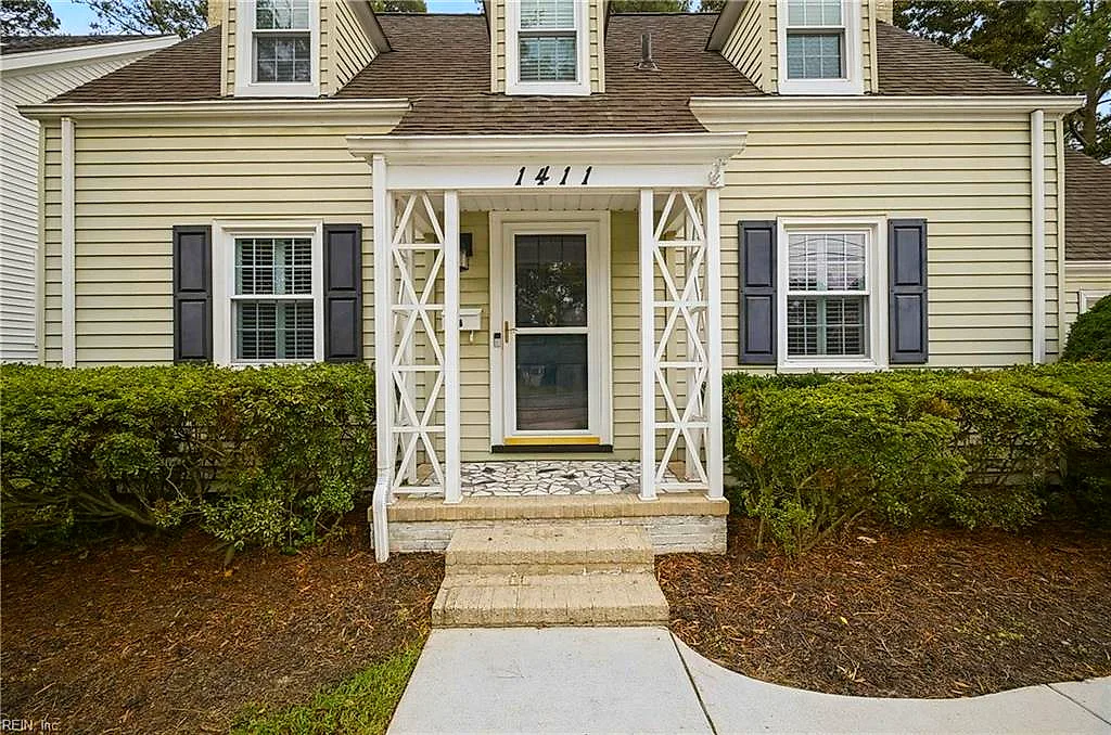 1411 Buckingham Ave, Norfolk — photo
