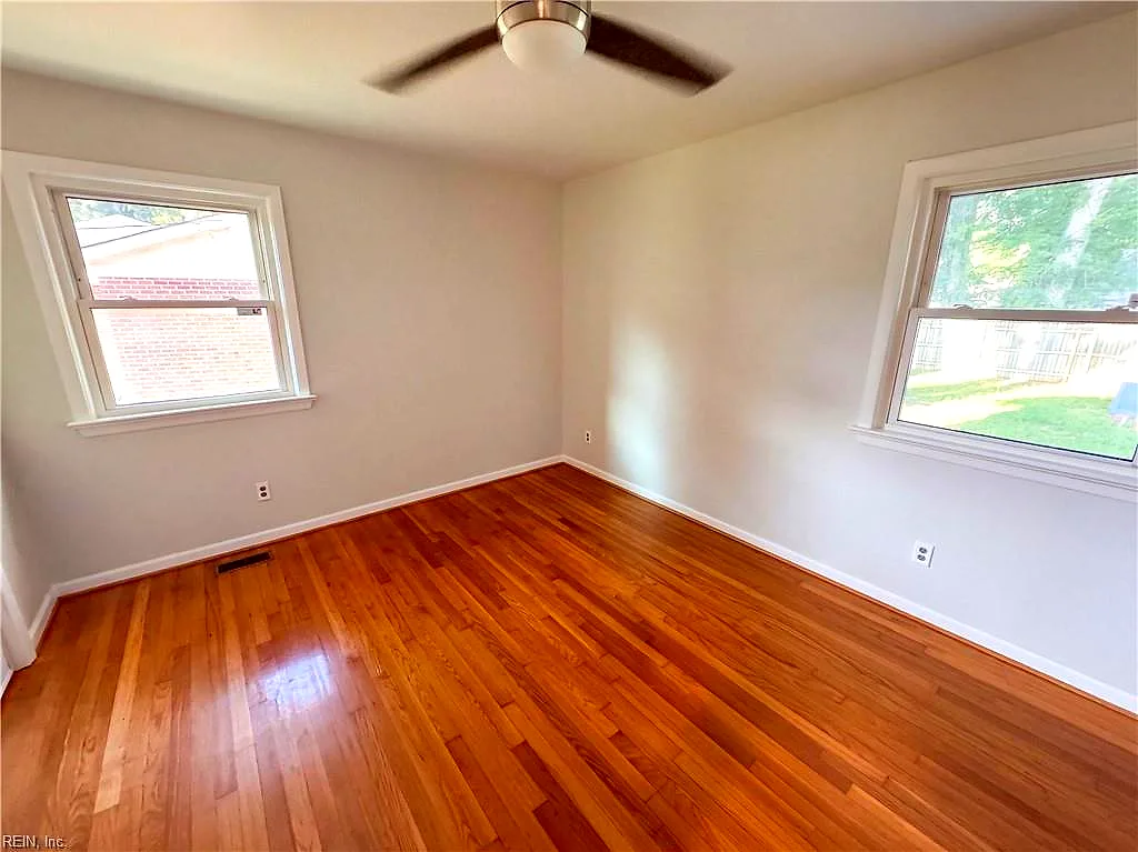 885 Lucas Creek Rd, Newport News — photo