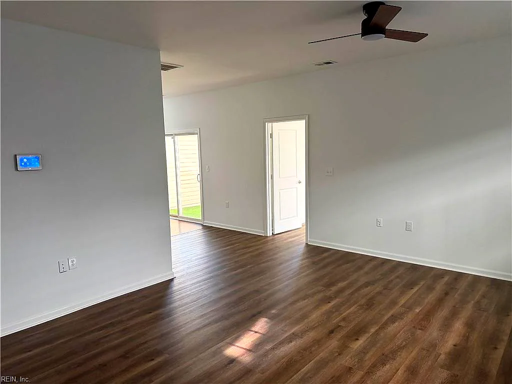 1440 Rollesby Way, Chesapeake — photo