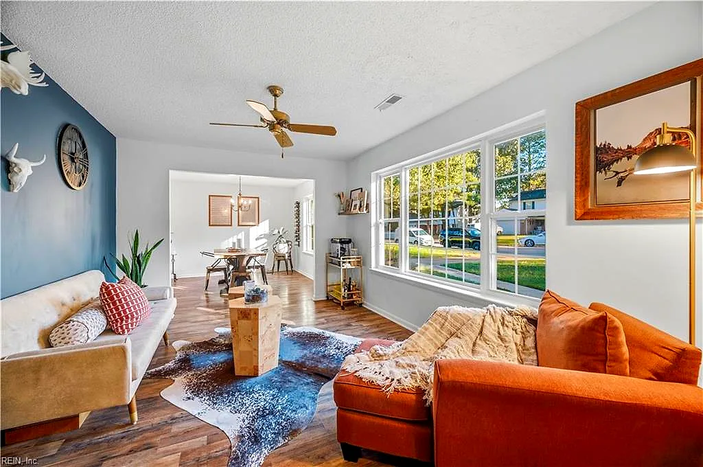 1704 Placid Ct, Virginia Beach — photo