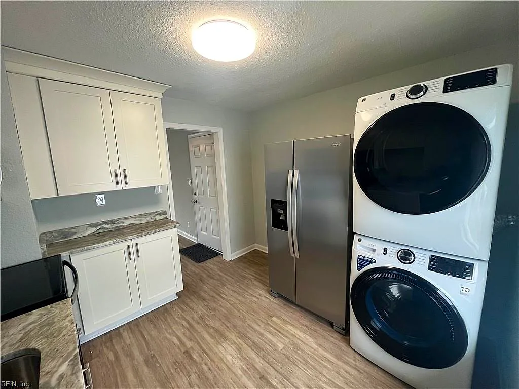 1208 W Ocean View Ave #6, Norfolk — photo