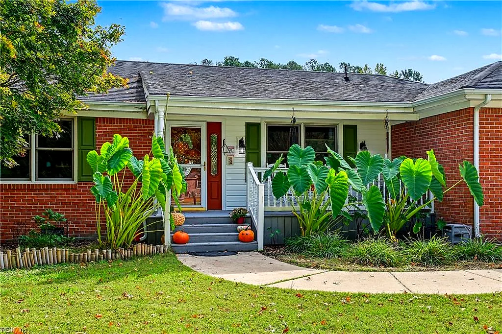 605 Saddlehorn Dr, Chesapeake — photo