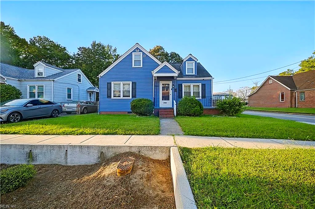 2901 Victoria Ave, Norfolk — photo