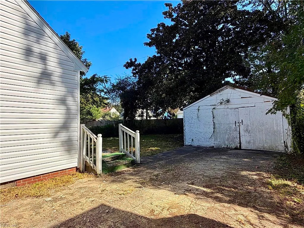 426 Glendale Rd, Hampton — photo