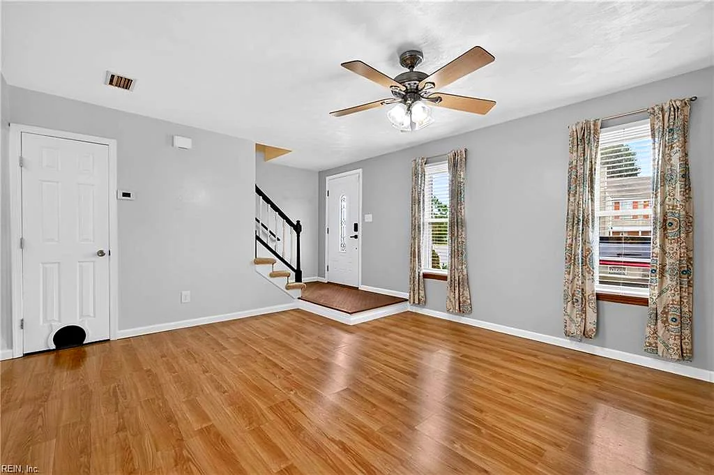 1416 Canadian Ct, Virginia Beach — photo