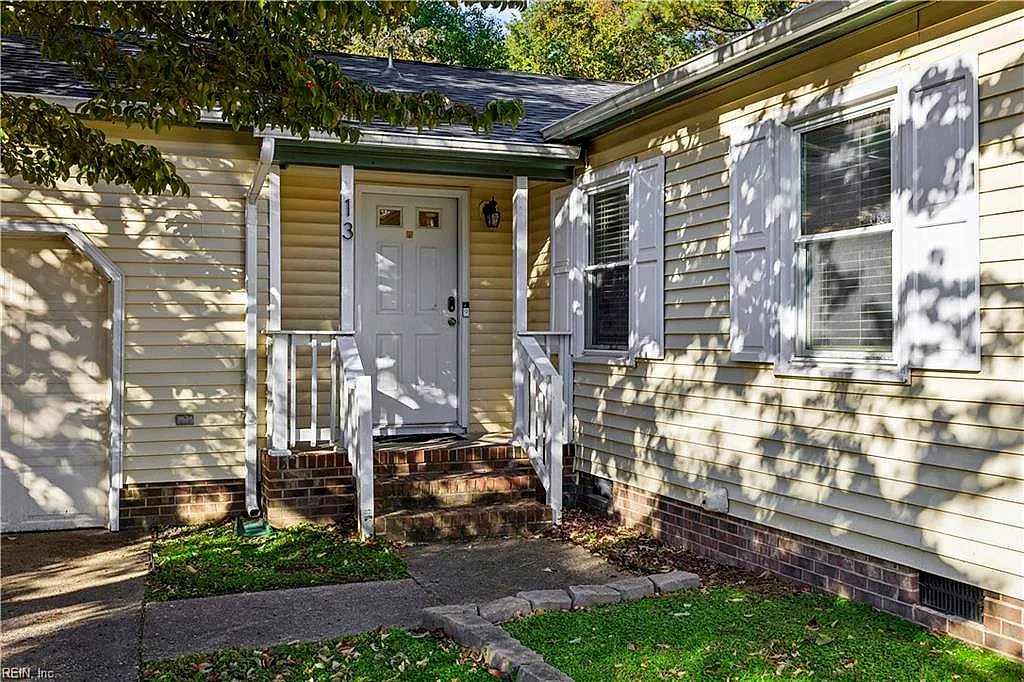 13 Steeplechase Loop, Hampton — photo